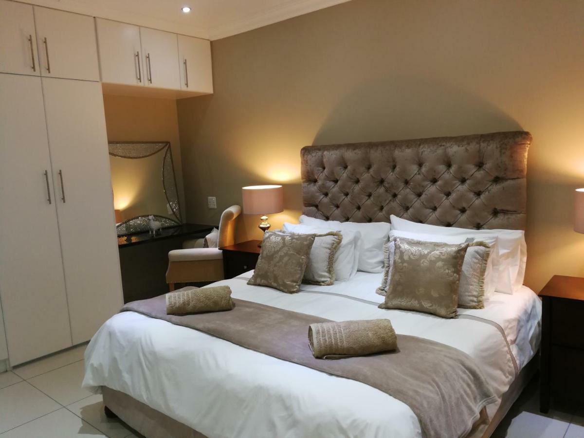 Pongola Road Self Catering Accommodation Uitenhage Exteriör bild