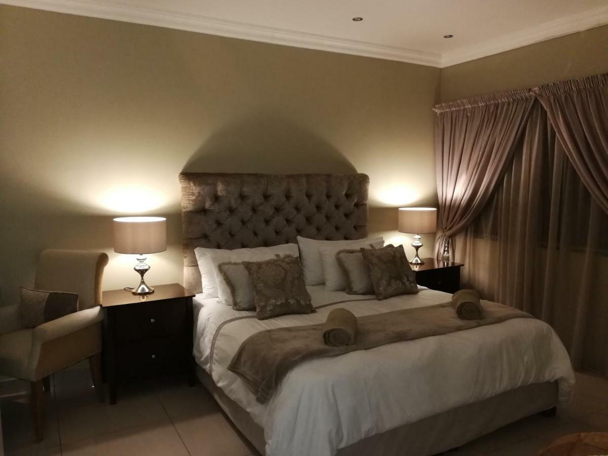 Pongola Road Self Catering Accommodation Uitenhage Exteriör bild